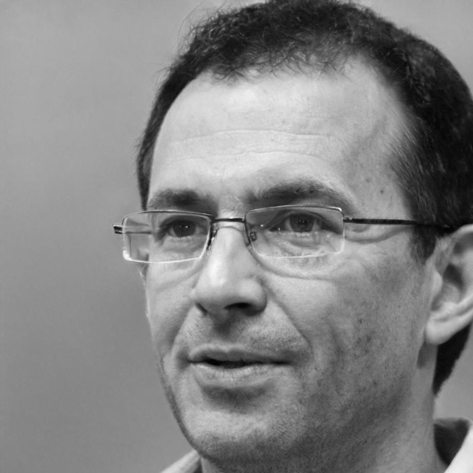 Marcus Weber, Finanzanalyst